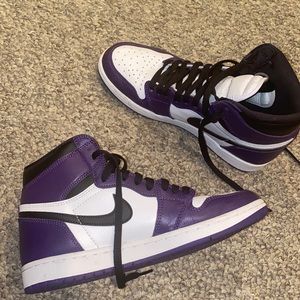 Air Jordan Retro High OG purple black & white